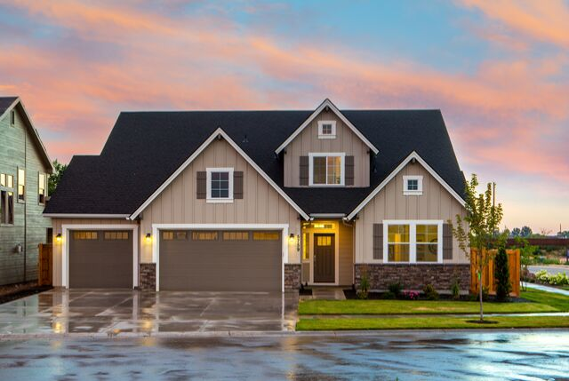 Ready to have fiberglass replacement windows installed in your Michigan home? Call Window Replacements Unlimited to schedule your free in-home estimate. (517) 812-6894